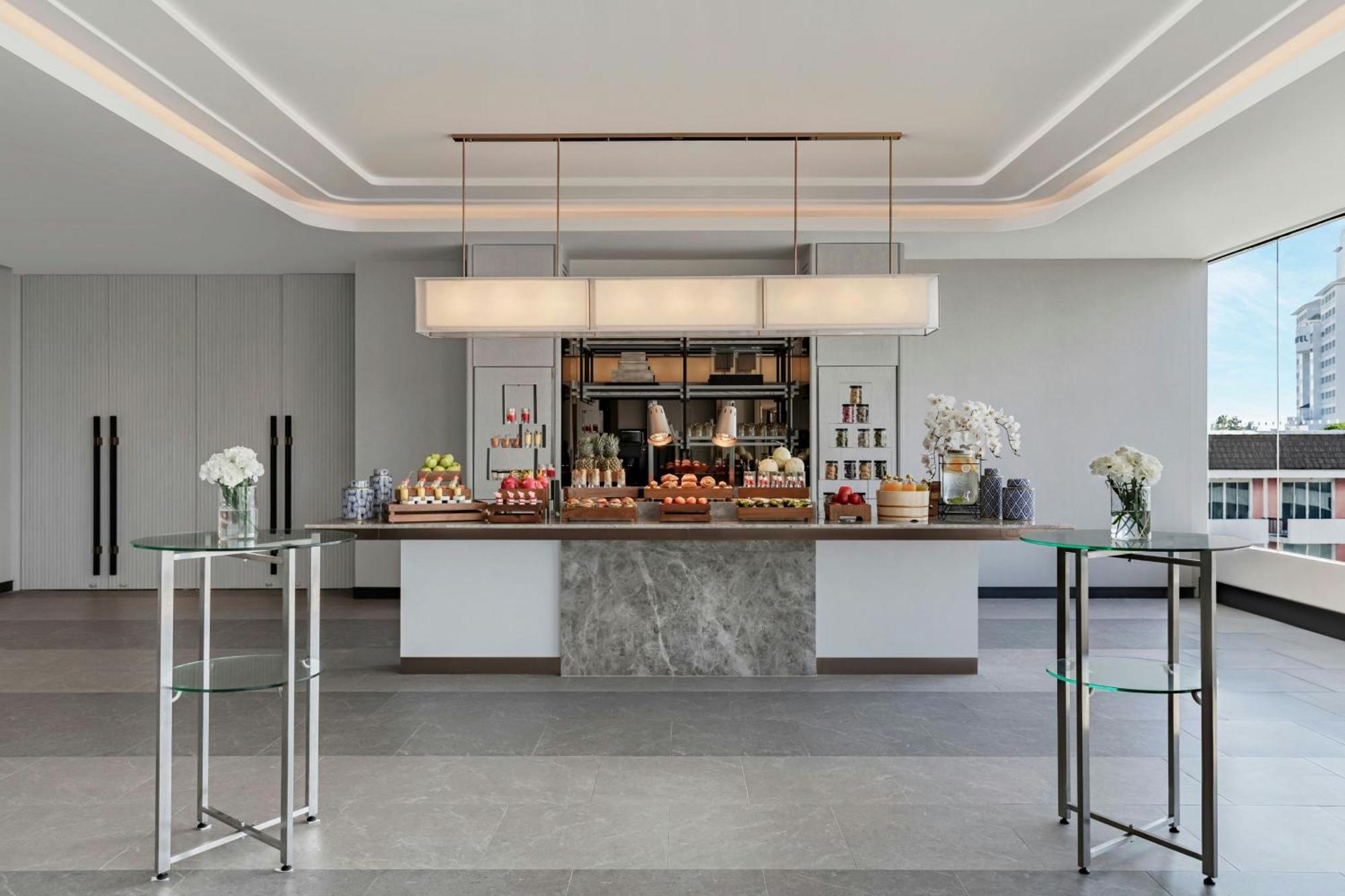 Hotel Courtyard By Marriott Phuket Town Exteriér fotografie
