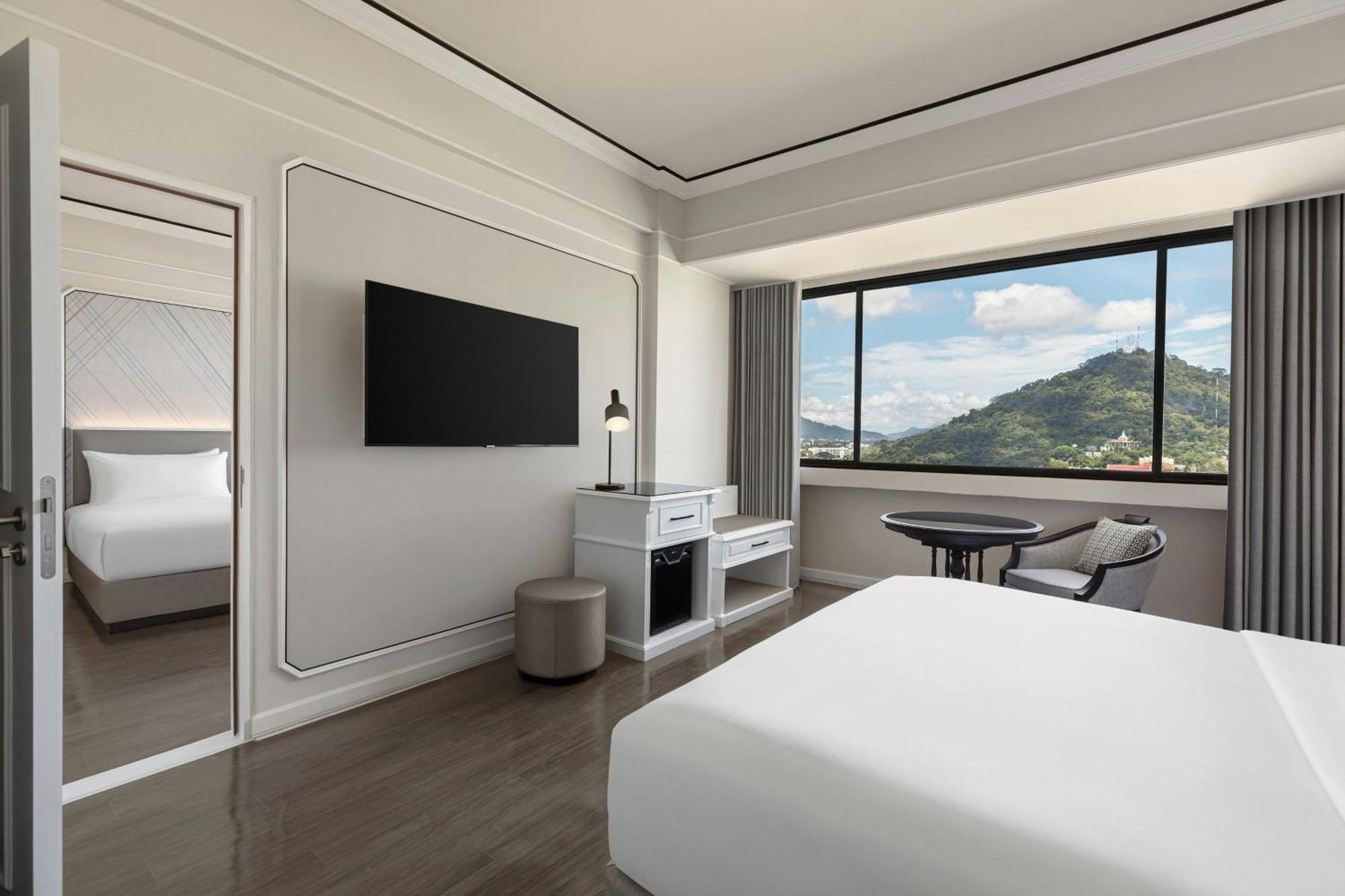 Hotel Courtyard By Marriott Phuket Town Exteriér fotografie