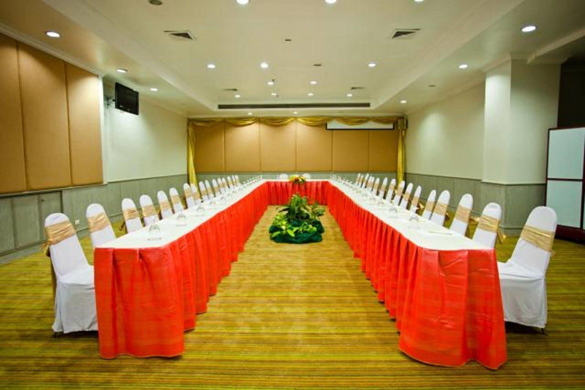 Hotel Courtyard By Marriott Phuket Town Exteriér fotografie
